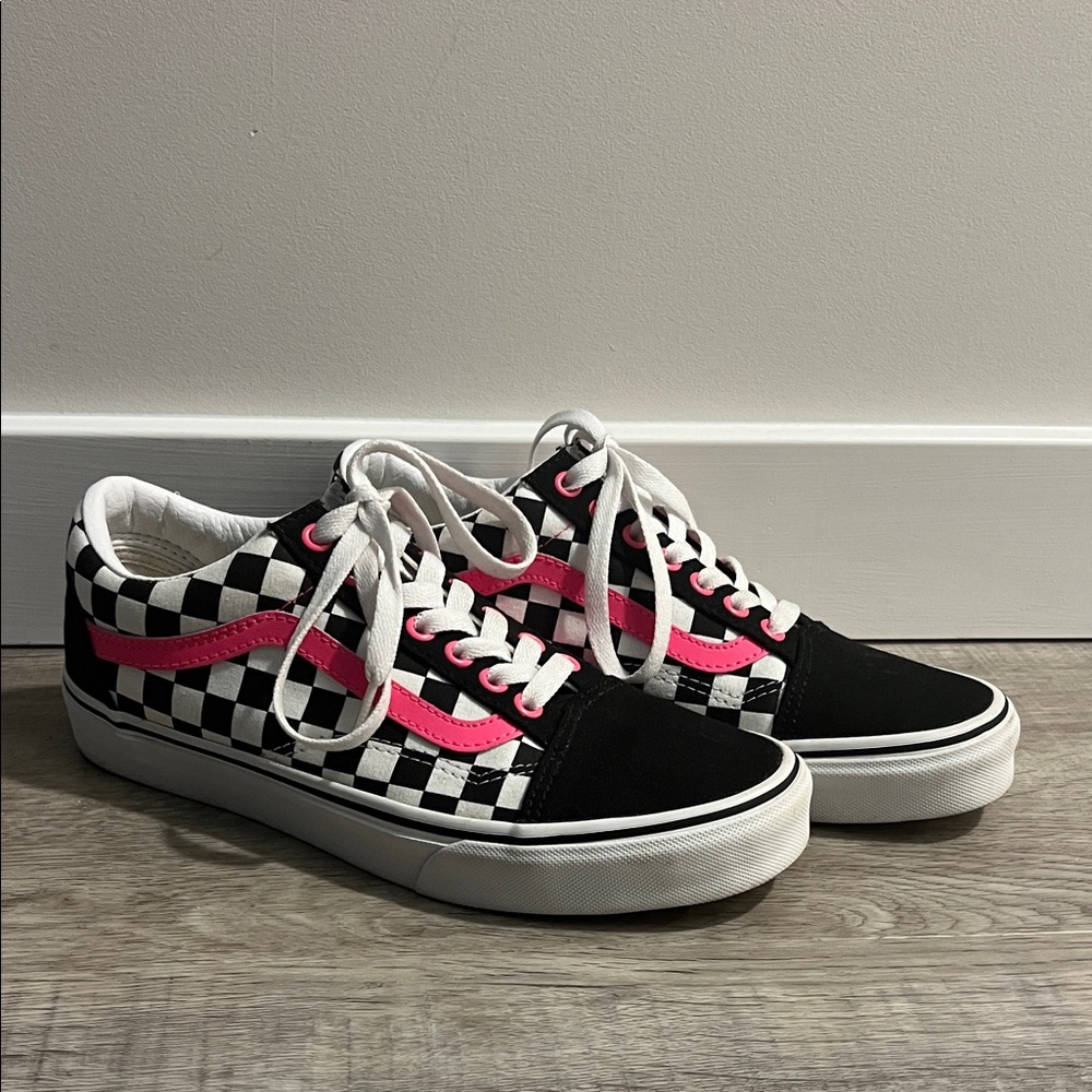 Vans Black and White Checkered Sneakers with Pink Highlights